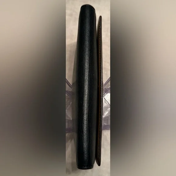 MCM Black Wallet/Unbranded Chain Can Be used as Wallet/Crossbody/Over Shoulder - Picture 6 of 16